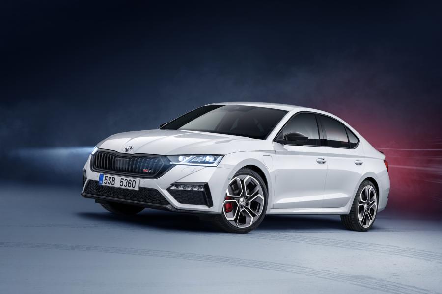  Skoda Octavia RS iV 2020 года  (WW) (фото 4 из 40)